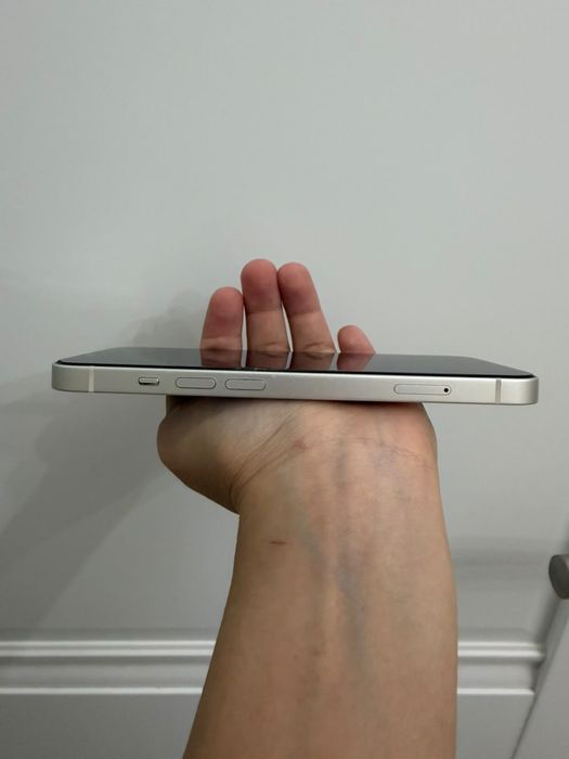 Iphone 14 128гб.