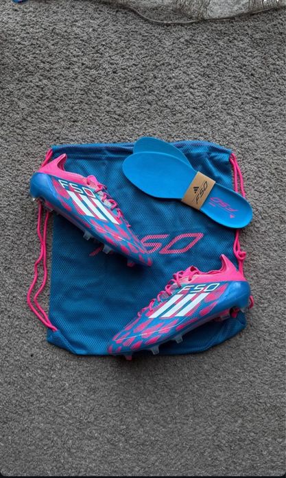 Бутсы Adidas профессиональные