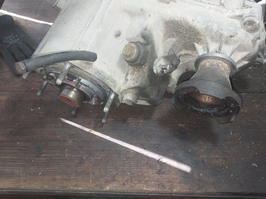 Jeep Cherokee раздатка 231