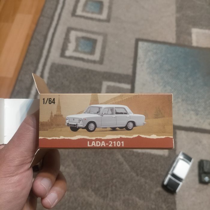 Модель ВАЗ 2101 масштаб 1:64