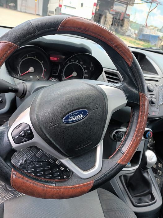 Ford fiesta 2010 GPL