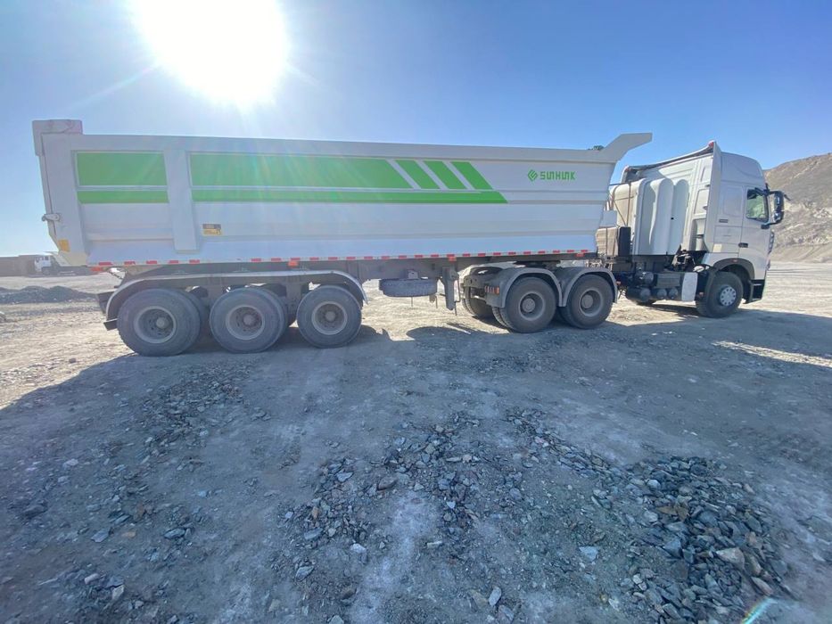 Тягач А7 (CNG) + полуприцеп самосвальный Sunhunk 40m3