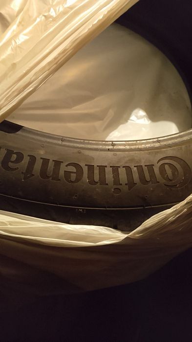 Шины 245/45 R20 б/у