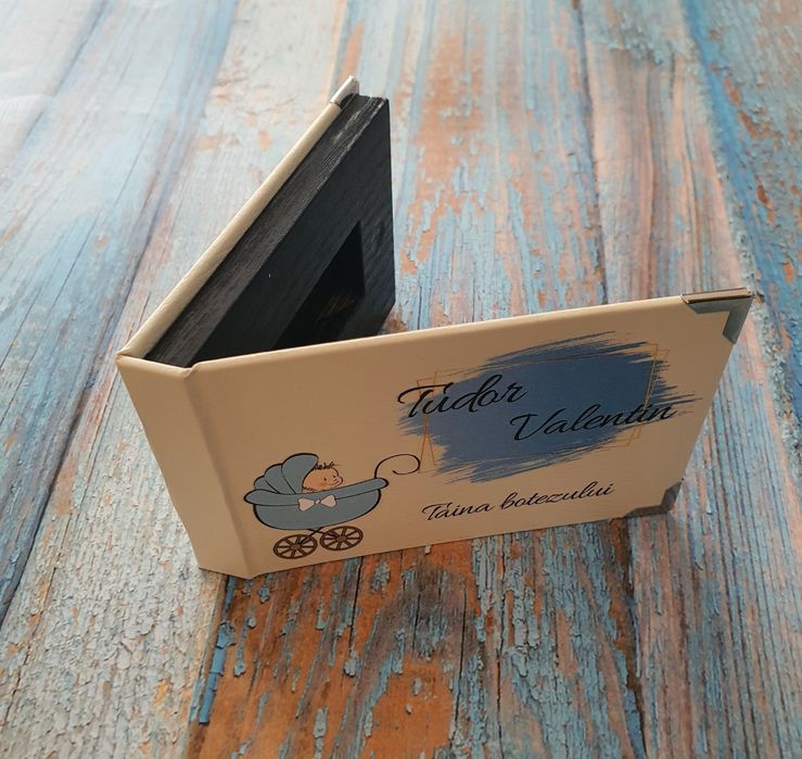 Cutie stick usb personalizat