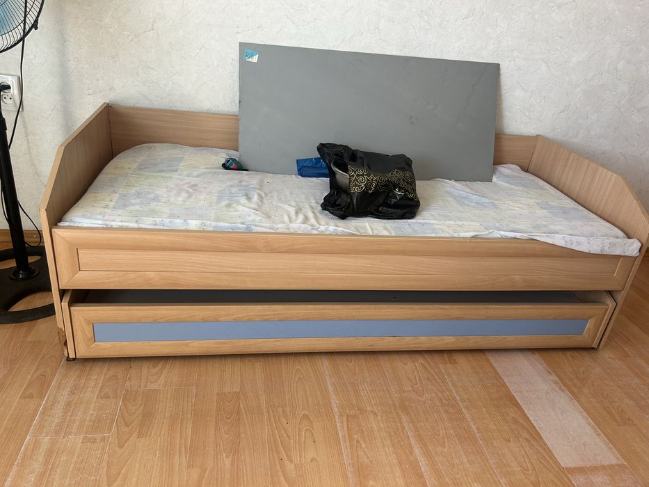 Отдам даром детскую кровать