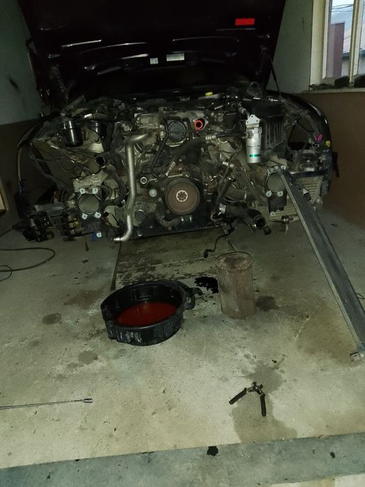 AUDI A8 D3 4.2 TDI На части