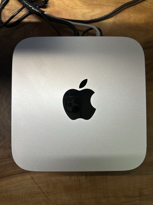 Mac Studio M1 max