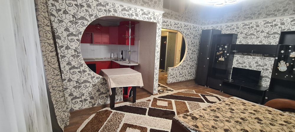 Сдам 2х. комн в центре