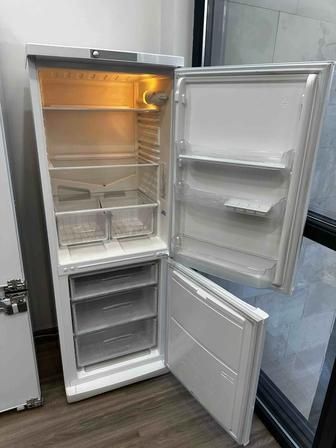 Отдам даром холодильник