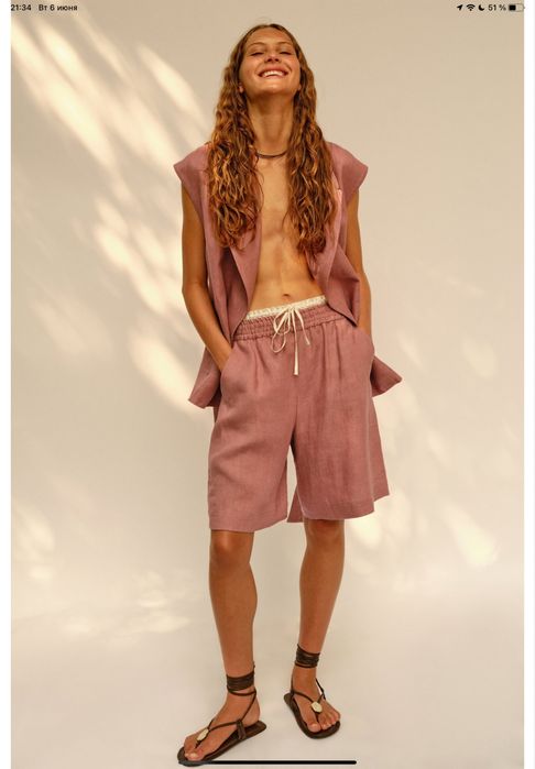 Костюм брючные Zara