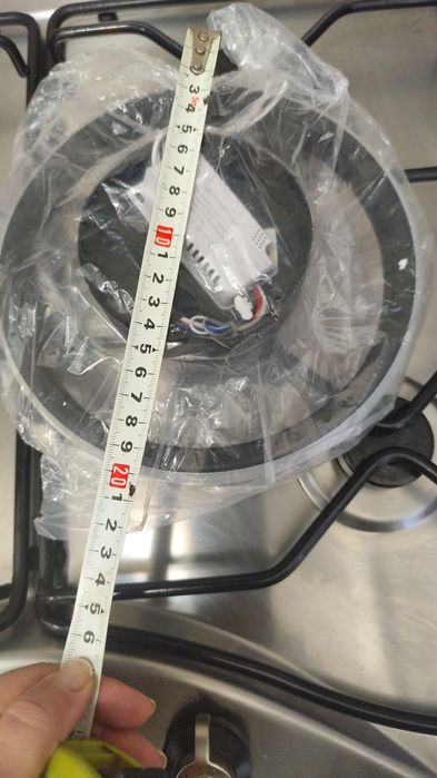 Lustre LED noi functionale