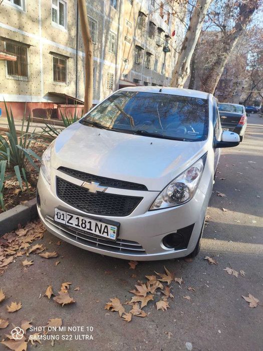 Spark avtomashinasi sotiladi