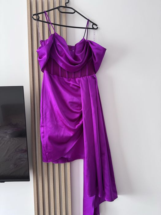 Rochie fuchsia, marimea 38
