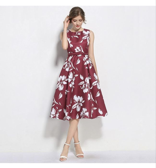 Rochie eleganta.