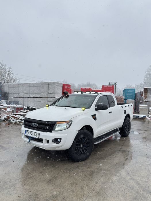 Vand Ford ranger in 2 usi
