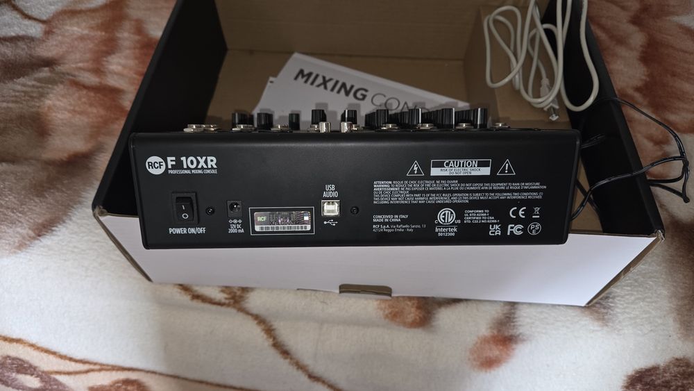 Mixer RCF F 10XR