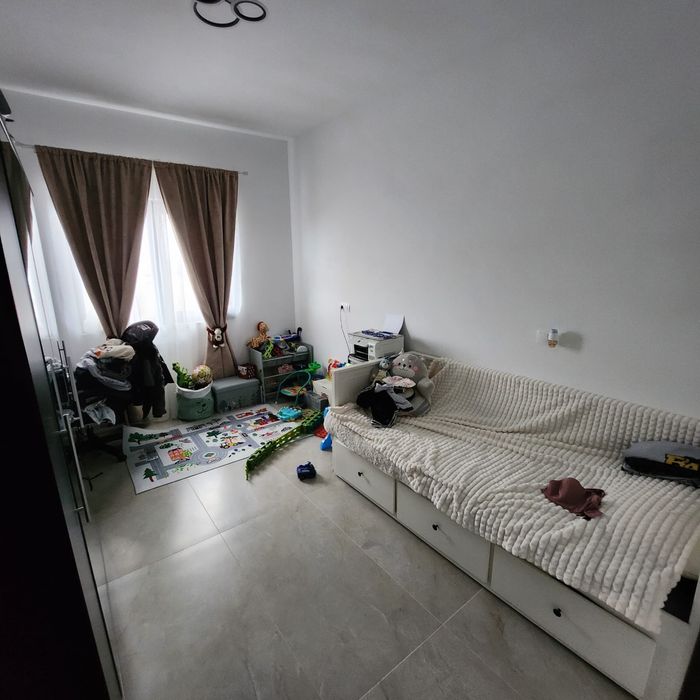 De vanzare casa la cheie