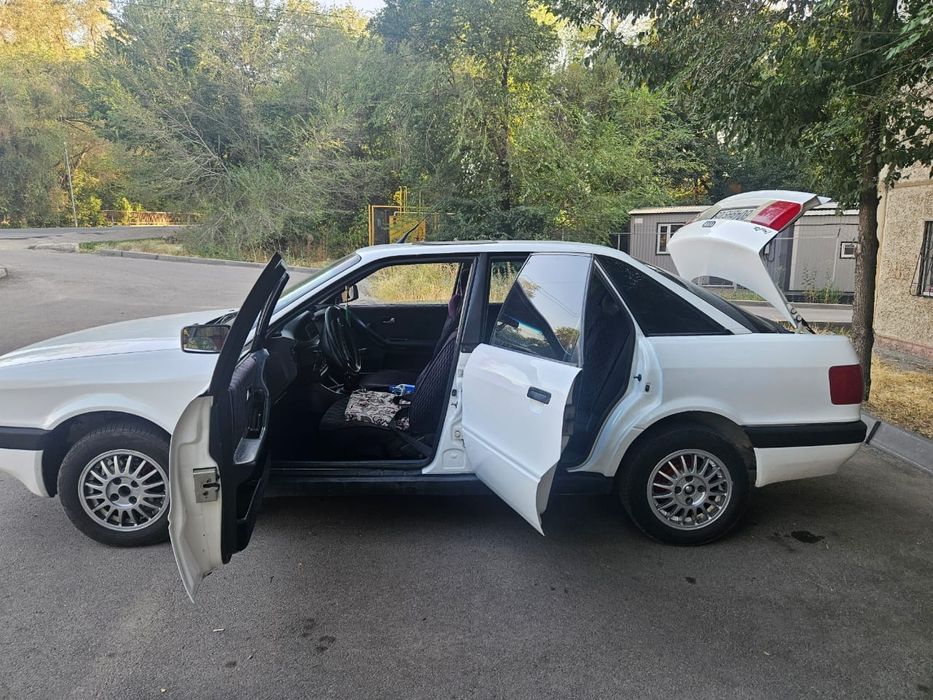 Продам Машину ауди b3