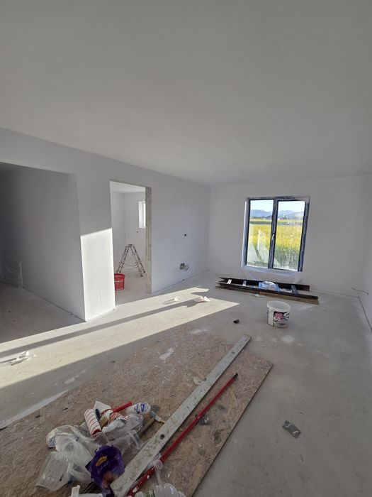 Casa Noua De Vânzare