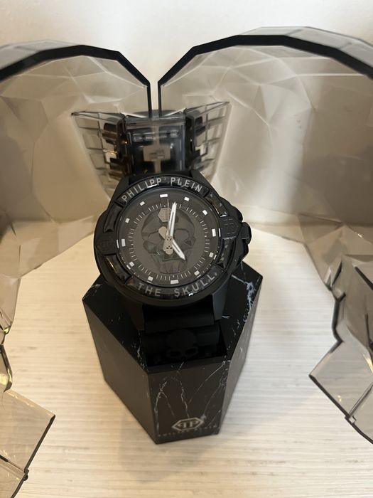 Часовник Philipp Plein