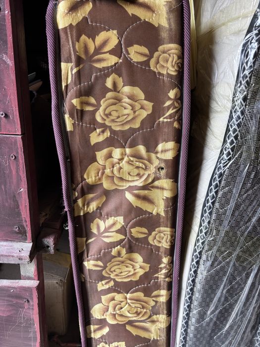 Матрас 2 штуки двухспалка и полуторка