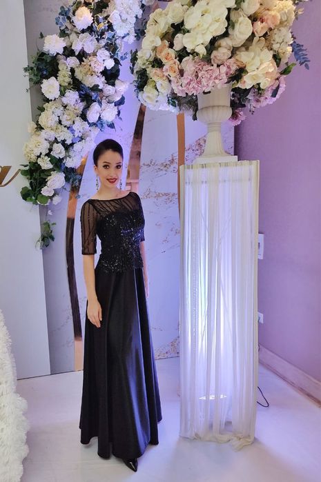 Продаю элегантное платье