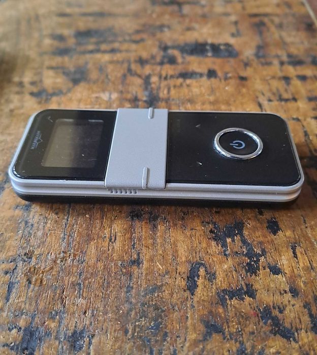 часовник будилник за пътуване Marksman Марксман дигитален с калъф