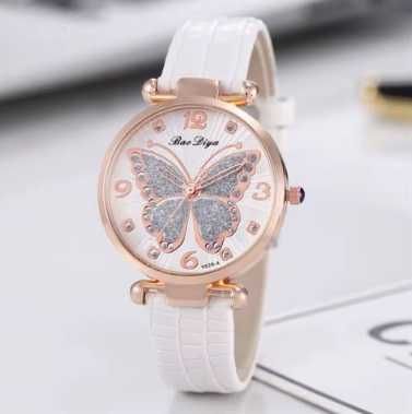 Часовник с пеперуда и кристали