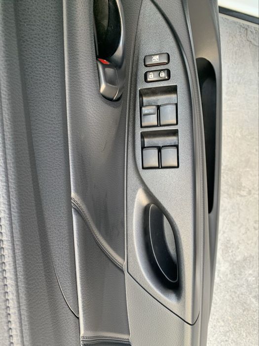 Toyota Yaris , с пробегом 28137