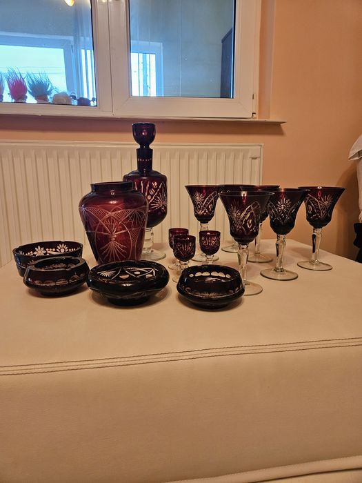 Vand set cristal (rubin si alb ) ,fructiera  si suport bricheta cobalt