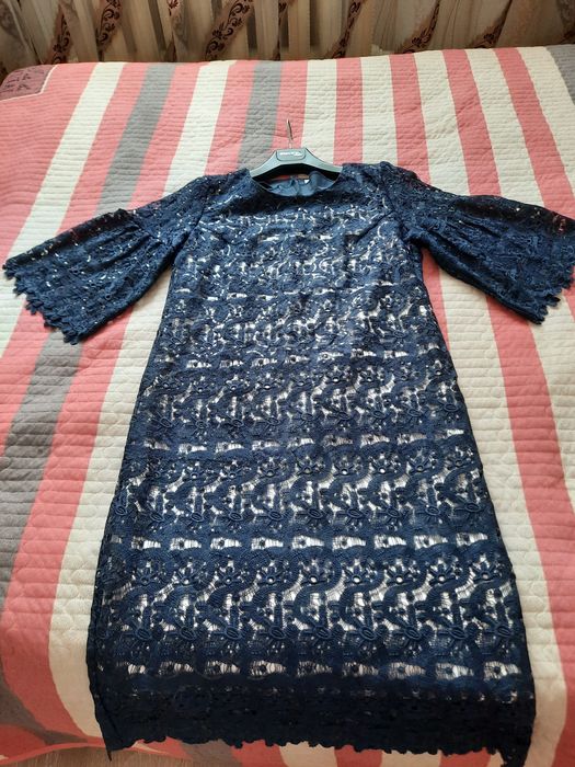 Продам платье темно синего цвета