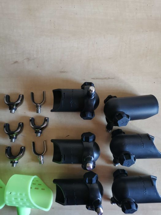 Vand capete suporti pescuitul crapului