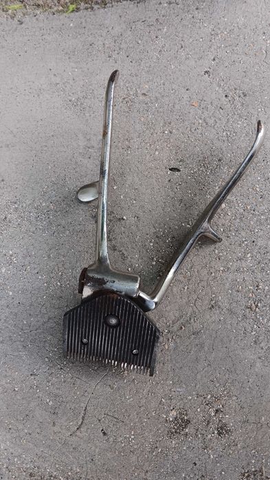 Ретро машинка за подстригване