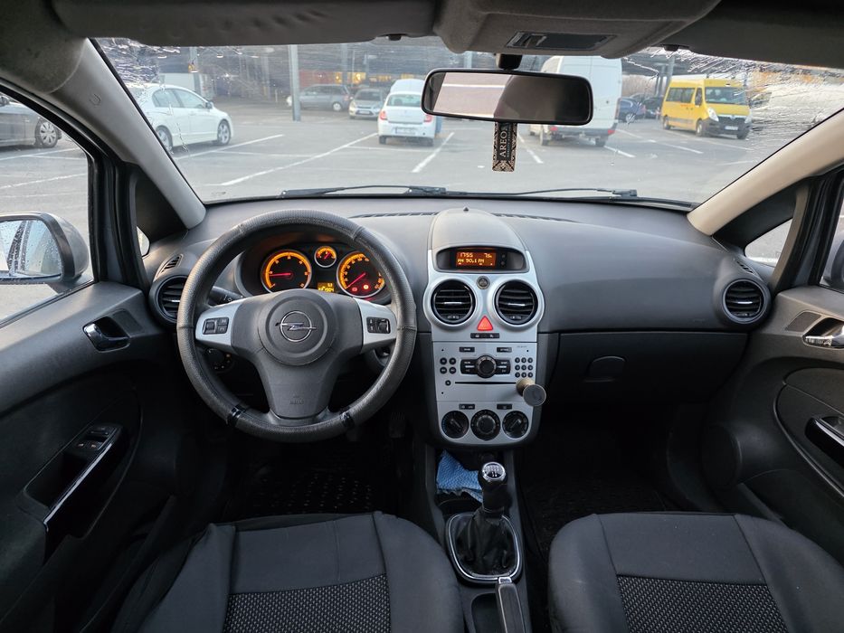 Opel Corsa 1.3 cdti 2011