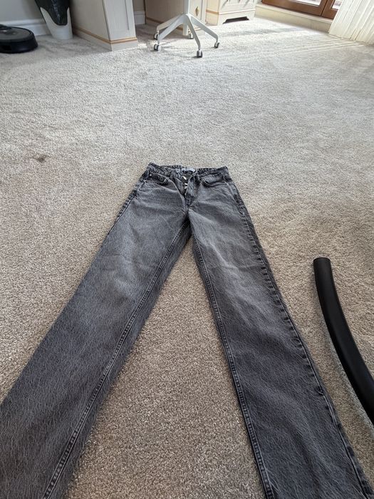 Дънки Zara / Pull&Bear – много модели, размери 34–36 (има още модели, които не съм включила в обявата)