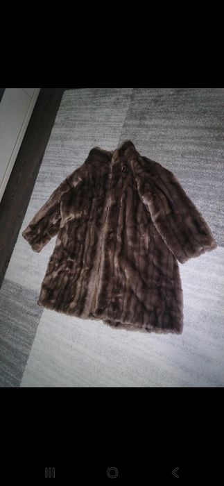 Haină de blană artificială