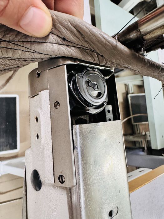 Masina de cusut triplu tr Juki LS 1342 cu brat gros grafiar mare