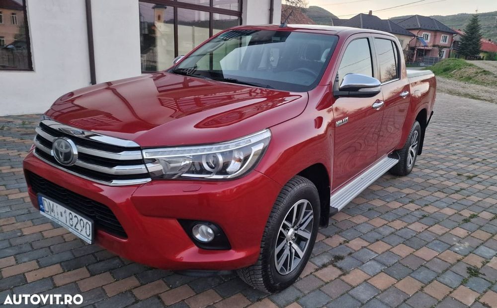 Toyota Hilux 4x4 2.4 Diesel Model Full