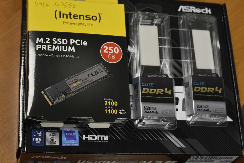 Геймъърски компютър с 16 GB DDR4 I5 10400 RX 480 256 GB NVME светещ