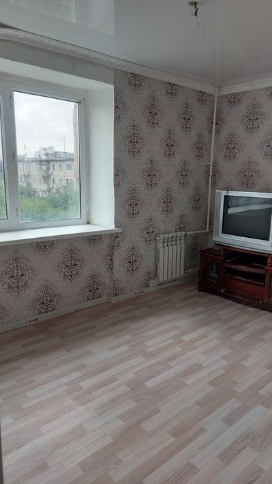 Продам 2 -х комнатную квартиру