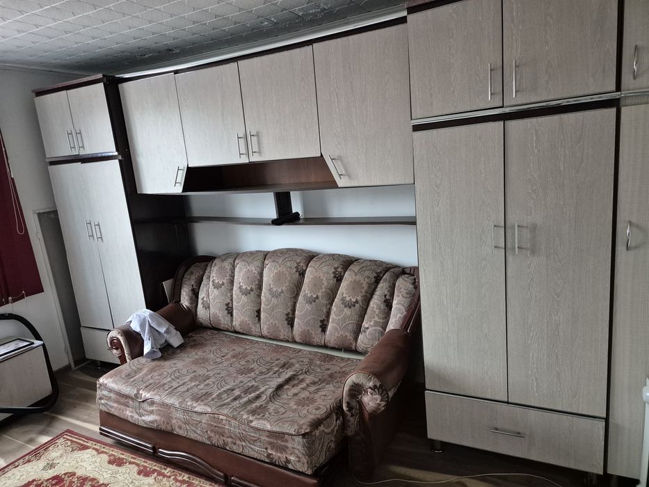 Garsoniera in Roman,proprietar