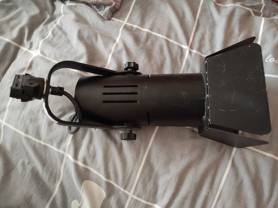 Продается прожектор