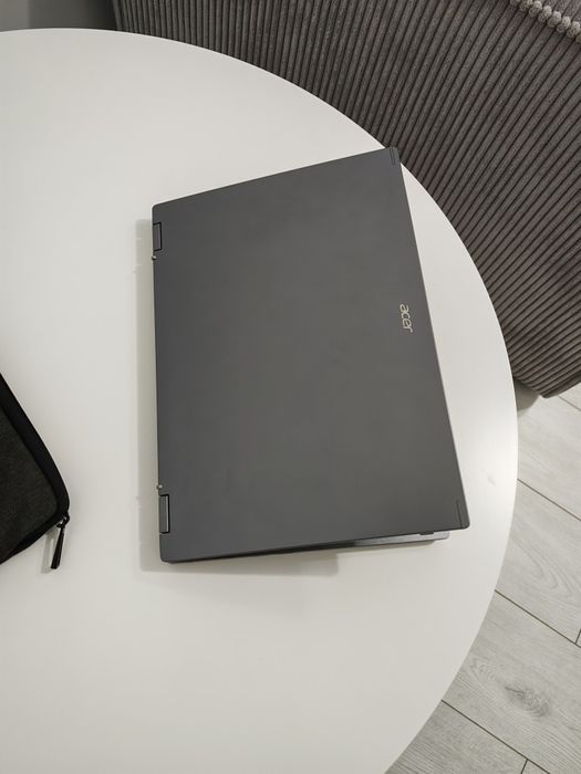 2 in 1 ACER Aspire Spin, Core 5 120U pana la 5GHz, 14" touch 16gb ddr5