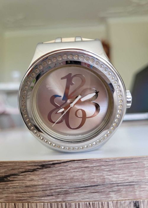 Дамски часовник Swatch 90 лв