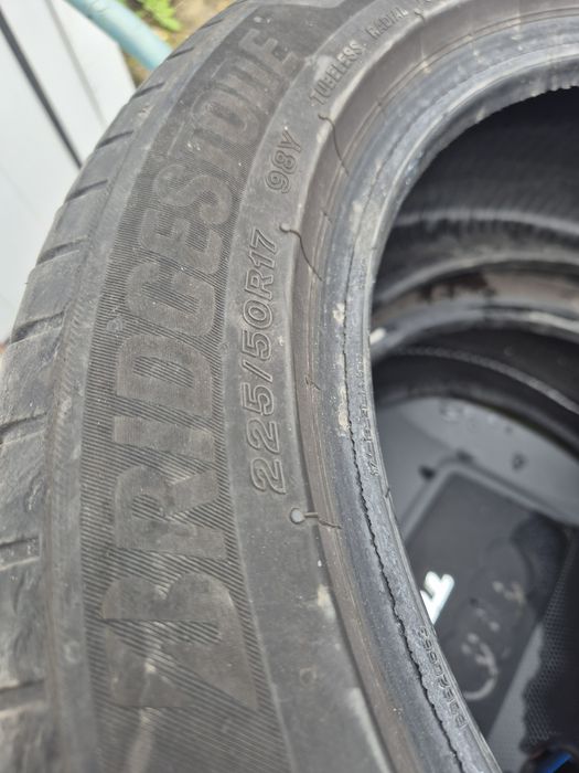 Гуми 225/50/17 BRIDGESTONE 98Y