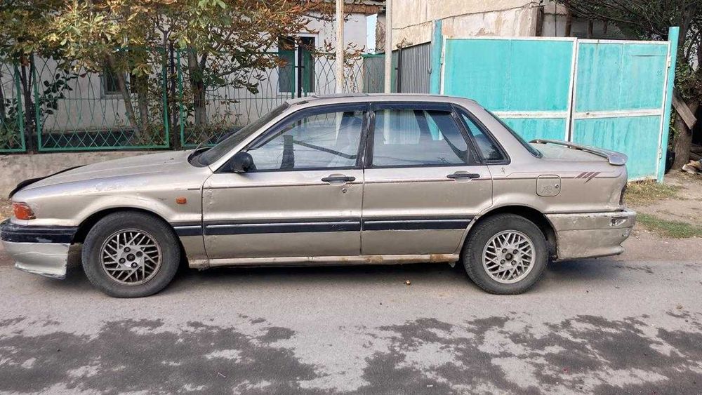 Метсубиси галант