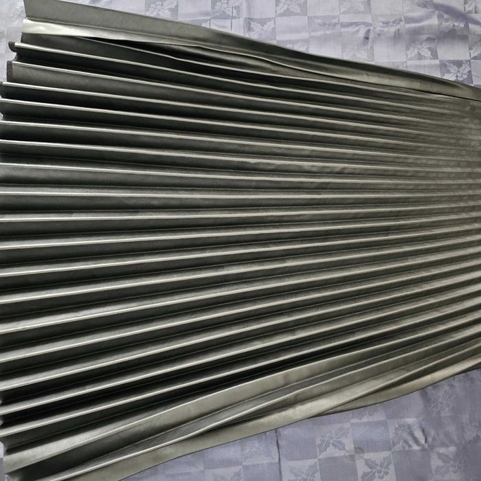 Нова едро плисирана кожена пола "Stradivarius" "Страдивариус" S размер