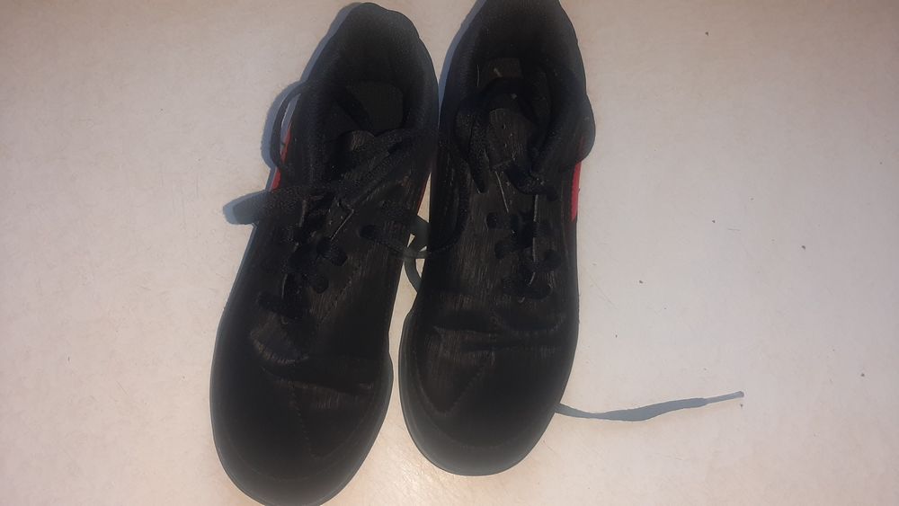 Маратонки ADIDAS Стуношки