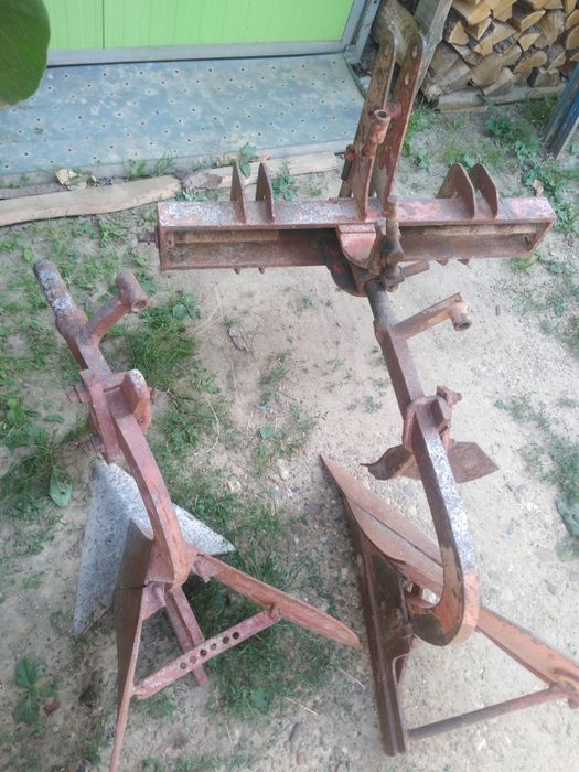 Plug și rariță  pentru tractor 28-45cp