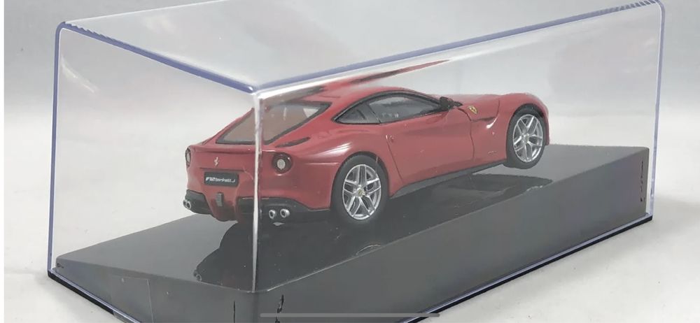 Macheta Ferrari F12 Berlinetta HotWheels Elite 1/43